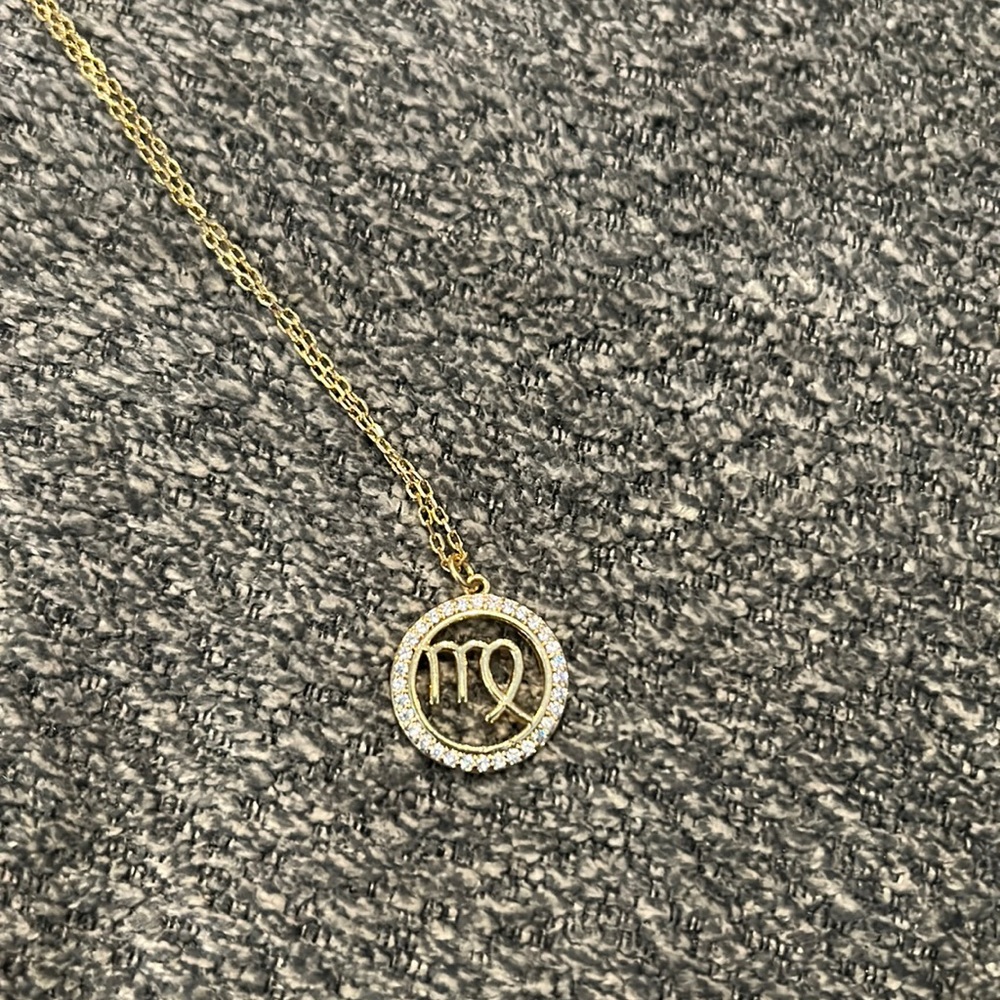 Unique gold and silver necklace